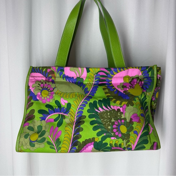 kate spade Handbags - Rare Kate Spade Icon Green Floral Print Zip-Top Tote Bag Canvas Leather Handles